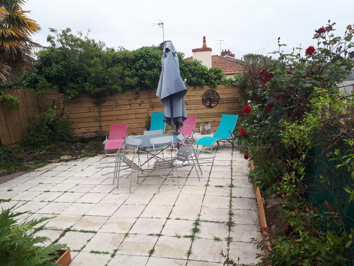 Holiday home Maison Tartifume *